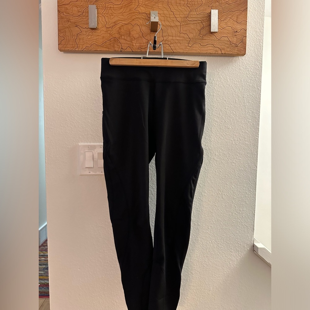 NWOT - POP Fit Black leggings
